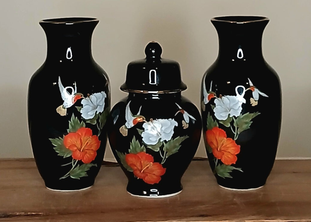 Japanese Fine China Black Ceramic Vase & Ginger Jar Set — Hand-Painted Hummingbird & Hibiscus - The Plant Warehouse NZ